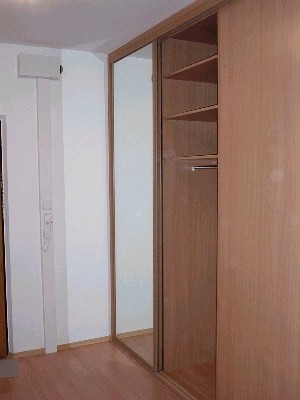 008.JPG